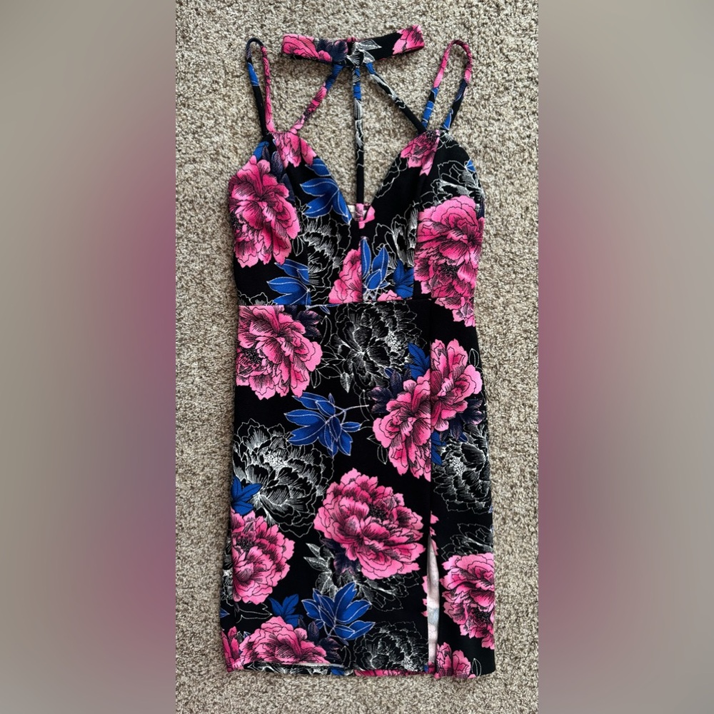 Choker Dress